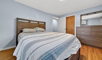 140 Promenade St, Barrington, RI 02806