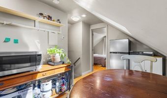11 Hartlawn Rd, Boston, MA 02132