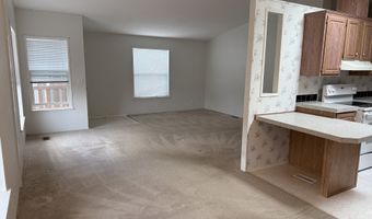 5335 S Main St 155, Springfield, OR 97478