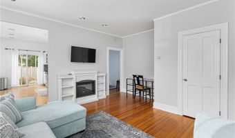 109 Church St 1, Newport, RI 02840