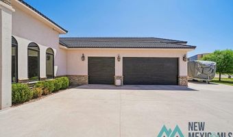 2108 Westridge Rd, Carlsbad, NM 88220