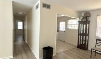 1228 Alfred St NE, Aiken, SC 29801