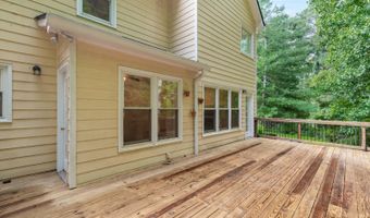 6046 Braidwood Close NW, Acworth, GA 30101