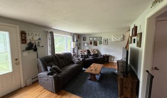 7 School St, Burlington, CT 06013