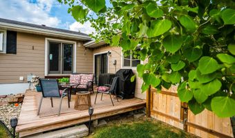 2851 W 2nd Ave, Buffalo, WY 82834