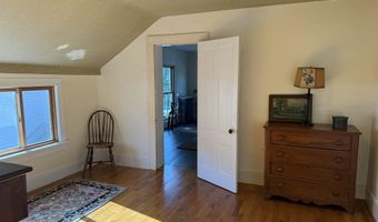 43 Park St, Brandon, VT 05733