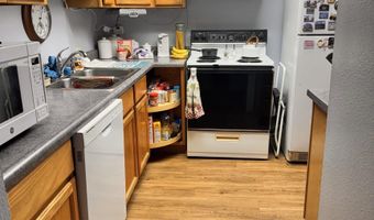 560 Maple St, Aumsville, OR 97325
