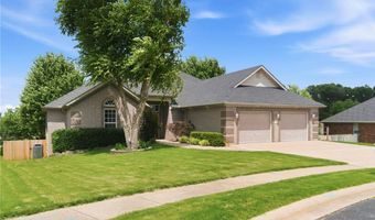 304 SW Duke Ave, Bentonville, AR 72712