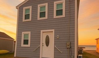6 Arnold St, Jamestown, RI 02835