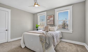 5602 FAIR OAKS Ave, Baltimore, MD 21214