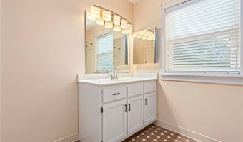 4474 Sandhill Rd, Auburn, AL 36830