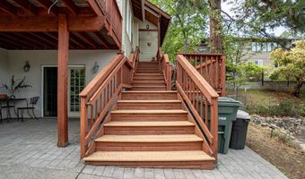 307 Hillcrest St, Ashland, OR 97520