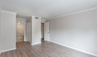 72 Sutton Pl, Avondale Estates, GA 30002