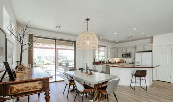 2423 W SHADOW GLEN Ct, Anthem, AZ 85086