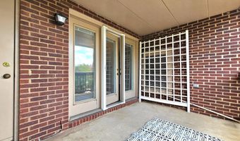 516 N WEST St, Alexandria, VA 22314