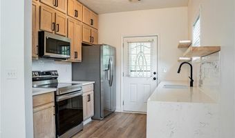 724 ELLIS St, Auburn, AL 36832