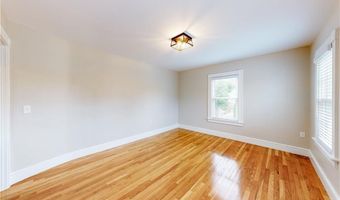 845 Main St, East Greenwich, RI 02818