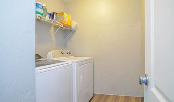 816 E HARRISON St, Appleton, WI 54915