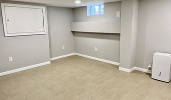 6 Clarkson St, Ansonia, CT 06401