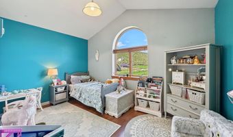 33 WAGON RUT Ln, Auburn, WY 83111