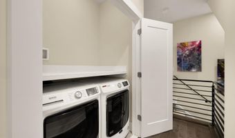 153 WINSOME Cir, Bethesda, MD 20814