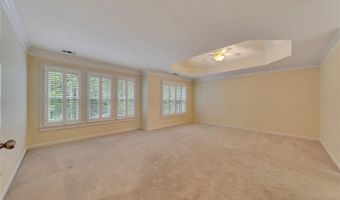5035 Towne Lake Hls N, Woodstock, GA 30189