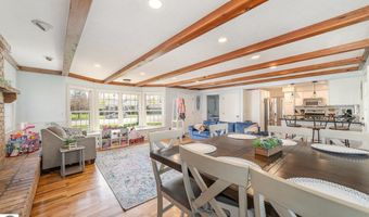 1016 Argyle Ct, Alma, MI 48801