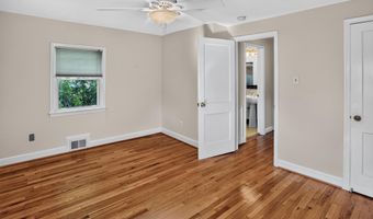 5915 RYLAND Dr, Bethesda, MD 20817