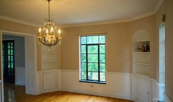 1 Northwood Dr, Athens, OH 45701