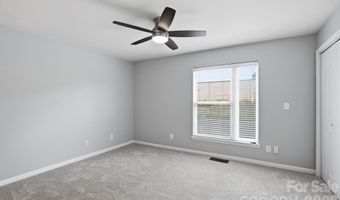 3921 Picasso Ct, Charlotte, NC 28205