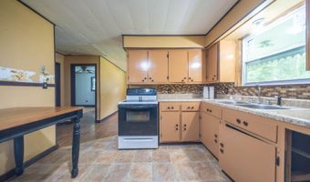 510 Old Cane Bluff Rd, Alton, MO 65606