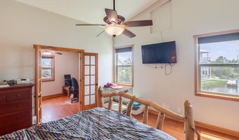 11088 Tahiti St, Bay St. Louis, MS 39520