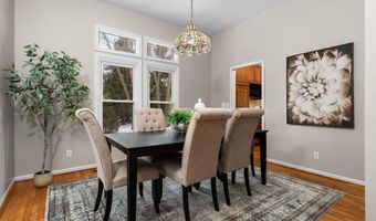 5971 Creekview Ct, Ann Arbor, MI 48108