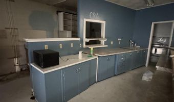 82 W Washington, Aberdeen, ID 83210