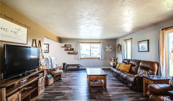 601 W Park Ave, Bridger, MT 59014