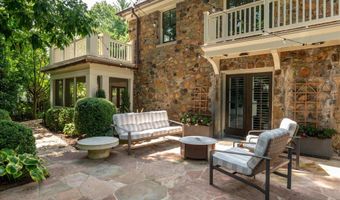 1801 N HARTFORD St N, Arlington, VA 22201