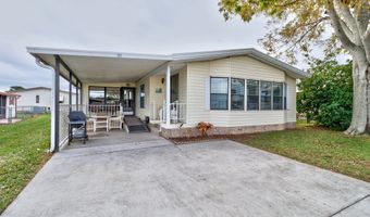 921 Dogwood Dr, Barefoot Bay, FL 32976