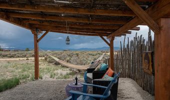 135 Mesa Sea, Arroyo Hondo, NM 87513