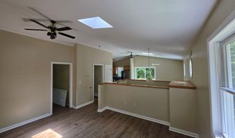 1890 Franklin Pierce Hwy, Barrington, NH 03825