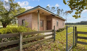 6351 2nd Ln, Bell, FL 32619