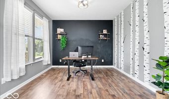 220 Dovetree Dr, Avon, IN 46122