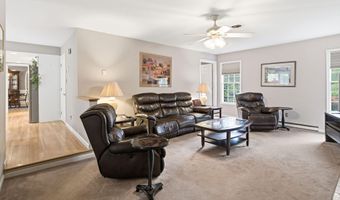 4053 WEDGEWOOD Rd, Allentown, PA 18104