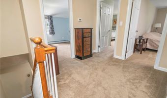 10 Roselawn Ave, North Smithfield, RI 02824