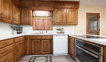 20597 Lawrence 2210, Aurora, MO 65605