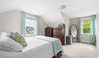 72 Lilac St, Cumberland, RI 02864