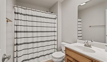 1257 East Dr, Bartlesville, OK 74006