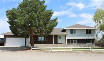 176 Valley Ct, Challis, ID 83226