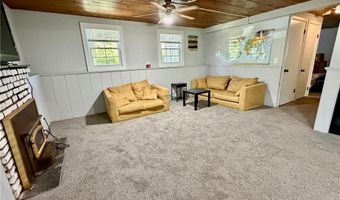 770 Metacom Ave, Bristol, RI 02809