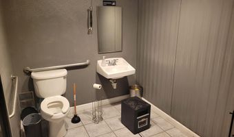 127 S Main St, Ada, OH 45810