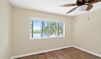 4 Marsh Harbor Dr A, Beaufort, SC 29907